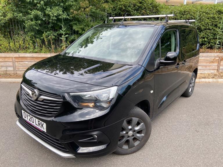 2020 Vauxhall Combo 1.5 Turbo D 2000 Limited Edition Nav Panel Van 4dr Diesel