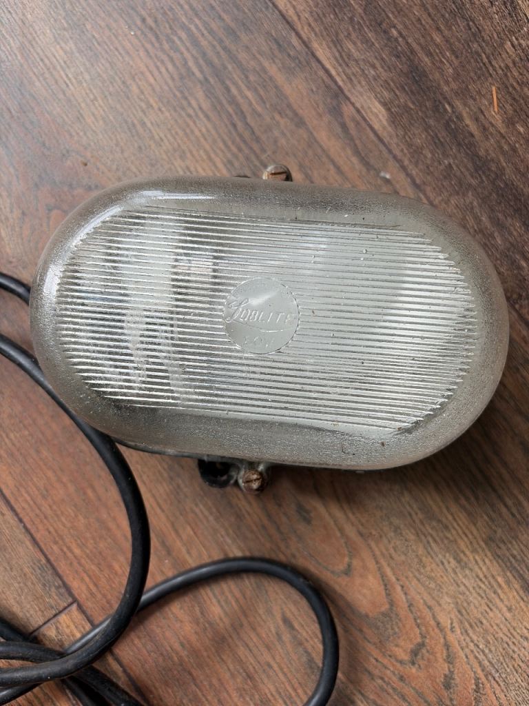Hammer Outdoor Work Light – Fully Functional, Fair Condition