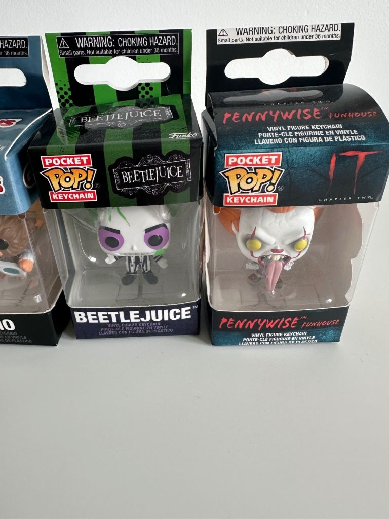 Keyrings mini pop vinyl (collect near junction 35 off M1)