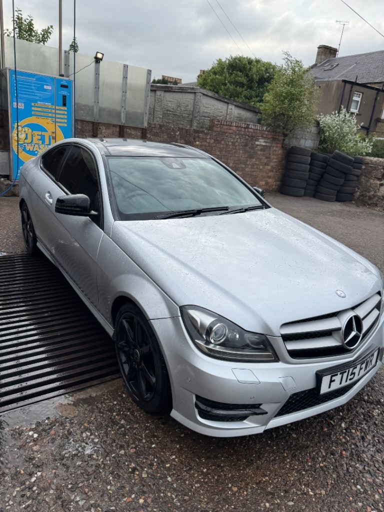 Mercedes C220d, DIESEL, auto, Bluetooth, alloy wheels, sunroof, MOT May 2027