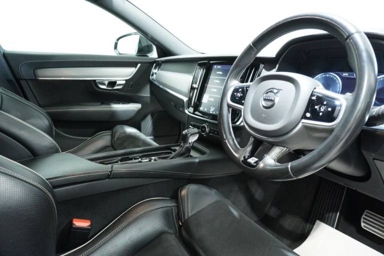 2020 Volvo V90 2.0 D4 R DESIGN Plus 5dr Geartronic ESTATE DIESEL Automatic