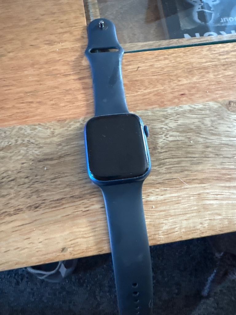 Apple Watch Series 7 45 mm