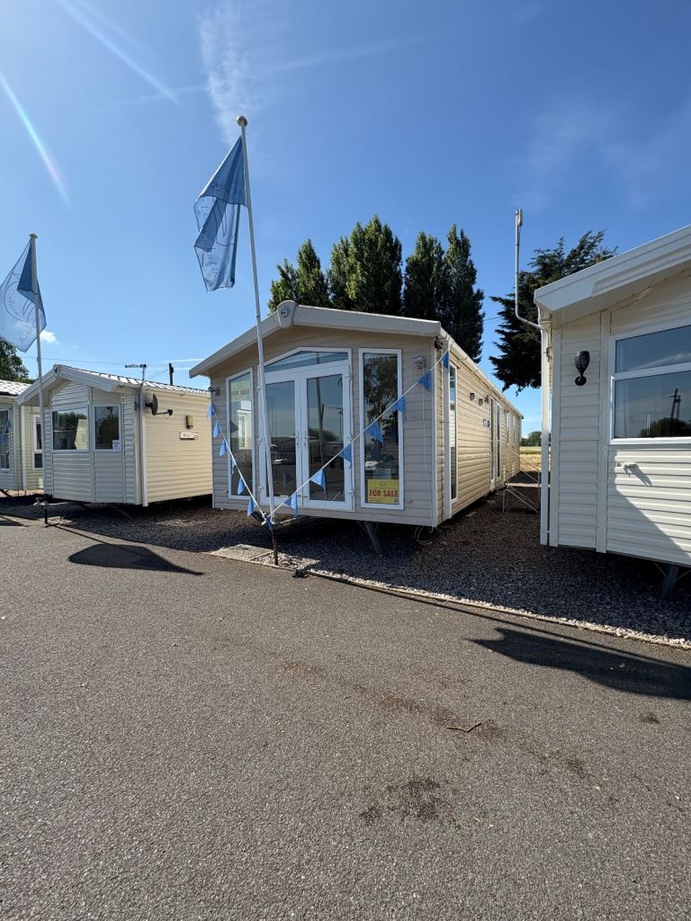 A range of beautiful caravans right on the Kent Coast!! ☀️