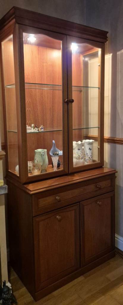 Sutcliffe teak display cabinet - excellent condition no marks