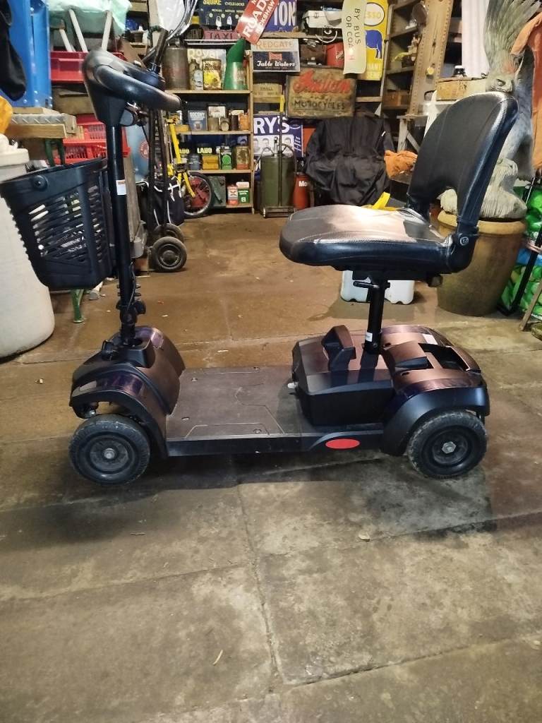Lightweight Mobility Boot Scooter 