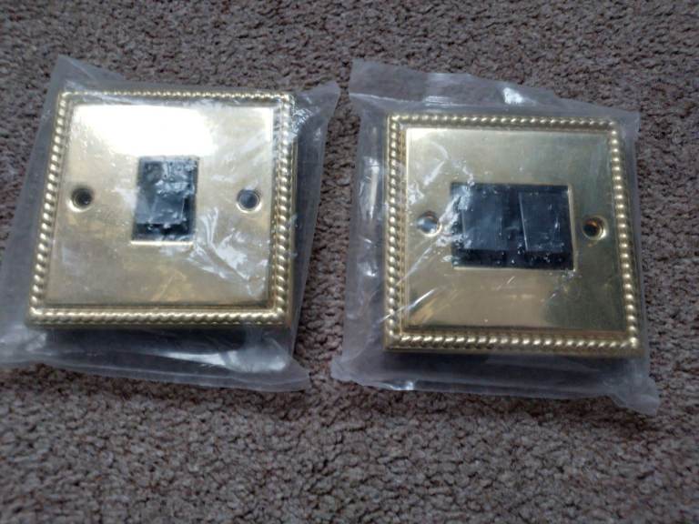 LIGHT SWITCHES - (2) Georgian Brass/Black, 6amp, 1 & 2 Gang, 2 way. New, in sealed wrappers.