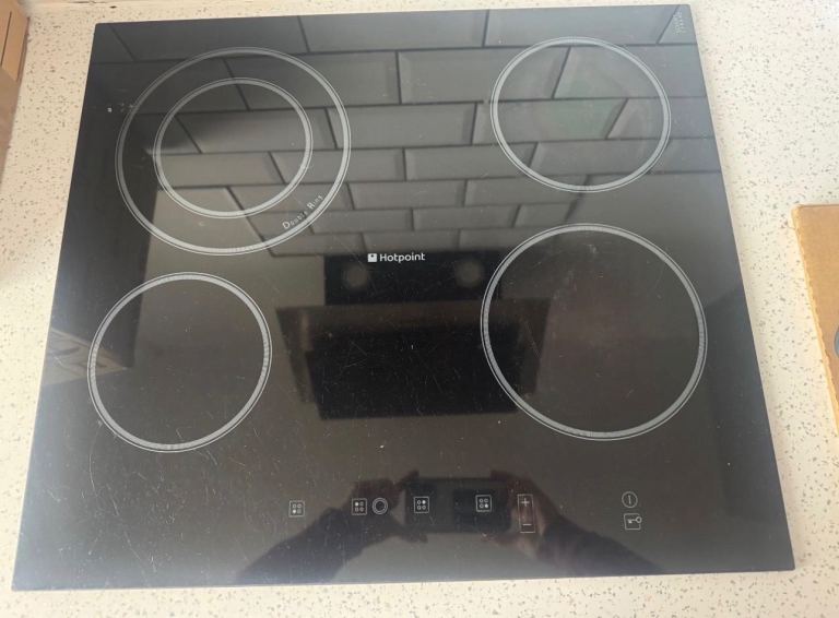Electric hob 