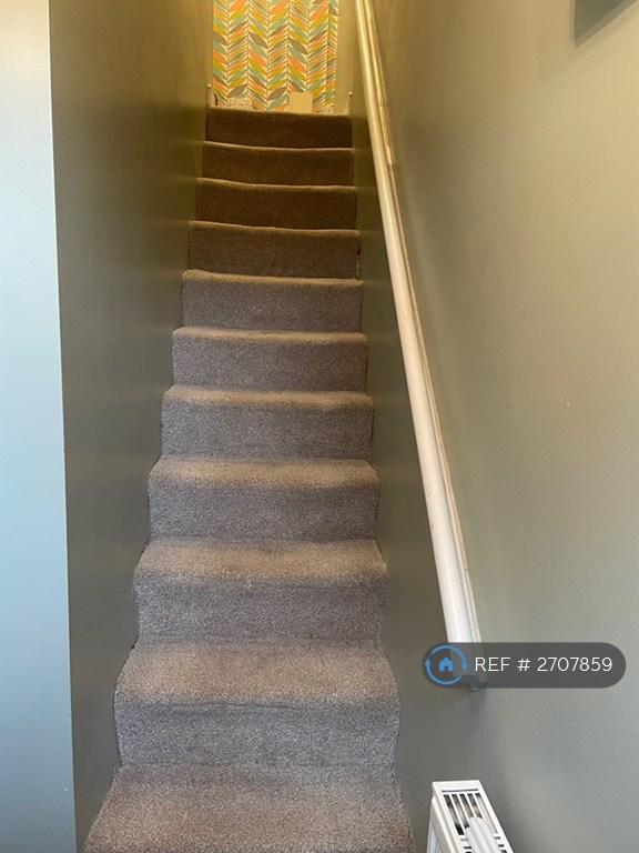 2 bedroom house in Otley Road, East Morton, Keighley, BD20 (2 bed) (#2707859)