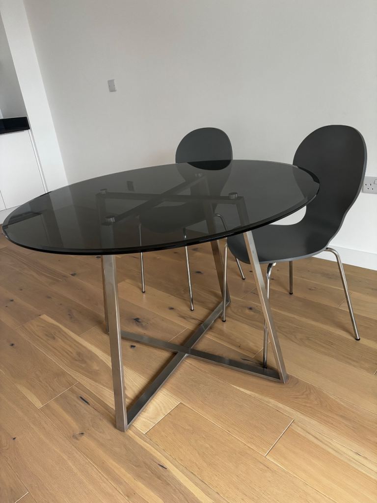 Glass dining table 