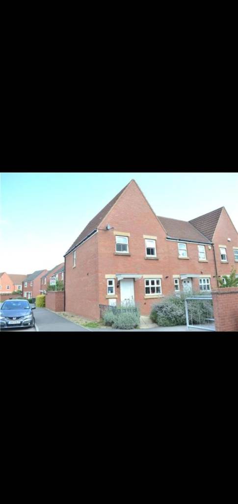 3 bedroom house to rent in Abbeymead 