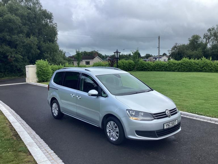 2019 Volkswagen Sharan 2.0 TDI SCR 150 SE Nav 5dr MPV Diesel Manual