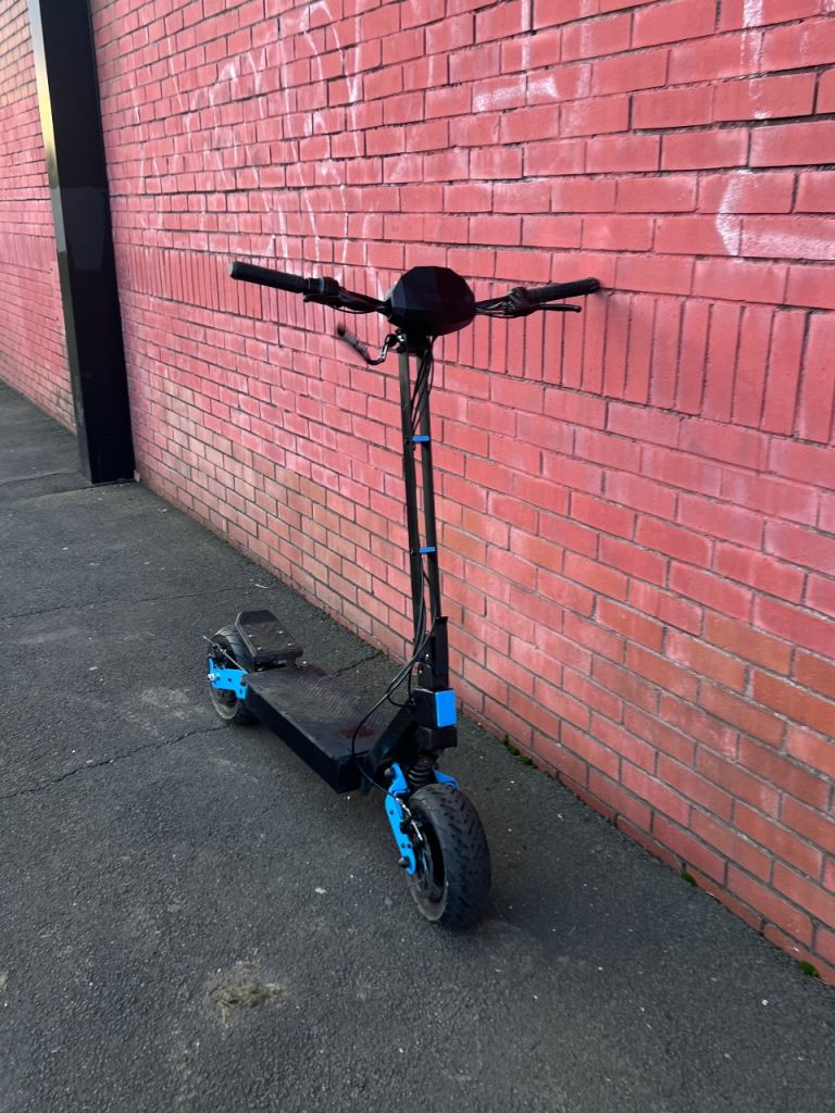 Kukirin g4 custom wheelie scooter 