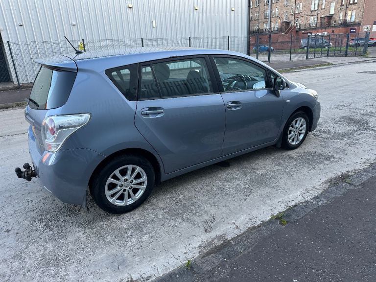7 SEATER TOYOTA COROLLA VERSO 2011 5DR PETROL*MOT TILL 26/10/2026 EXCELLENT CONDITION