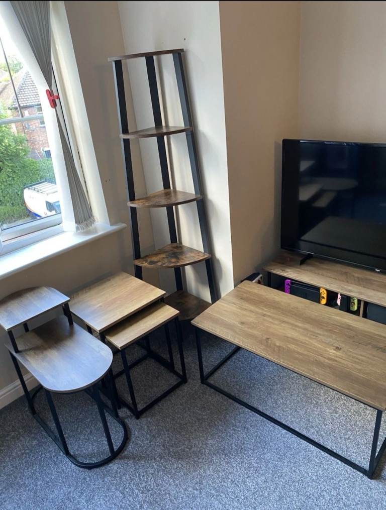 Jobless of furniture