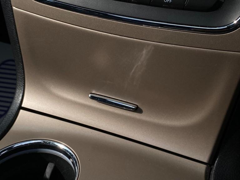 2015 Jeep Grand Cherokee 3.0 V6 CRD Summit Auto 4WD Euro 6 5dr ESTATE Diesel Automatic