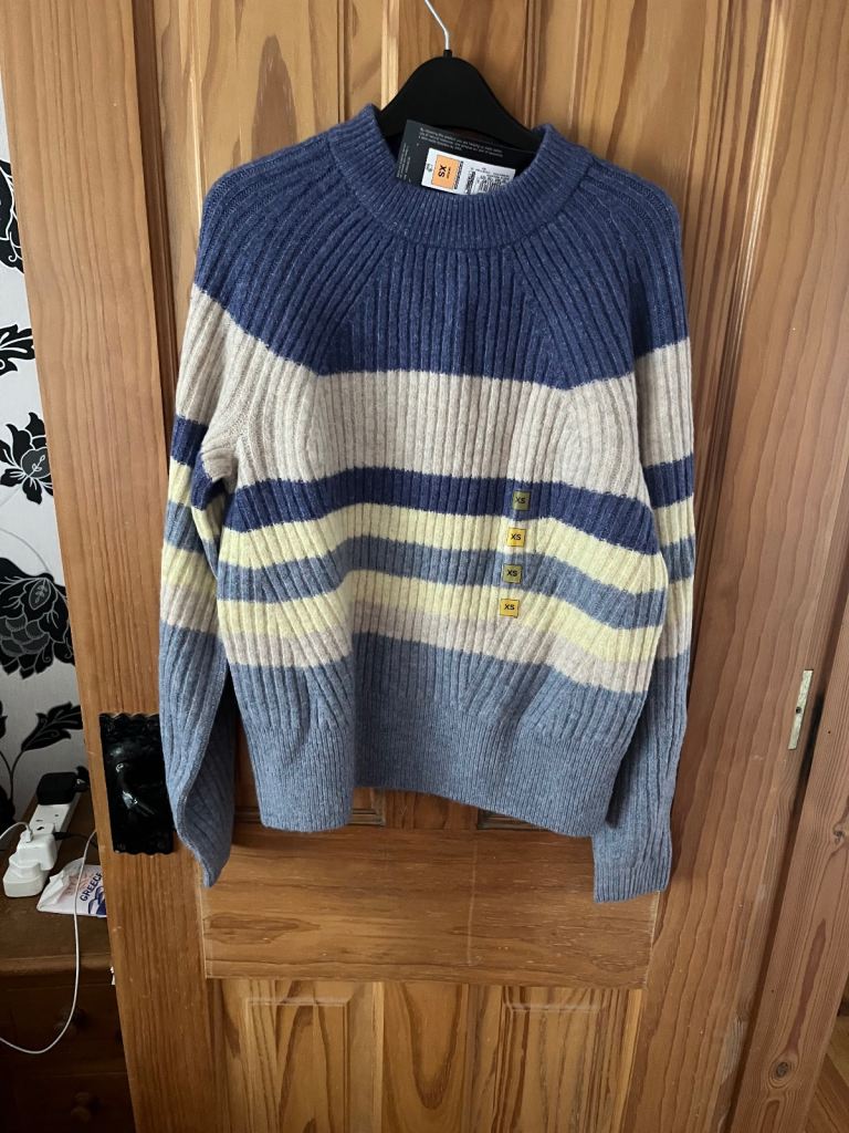 BNWT M&S blue strip jumper size xs