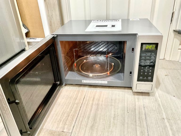 Kenwood large microwave oven 