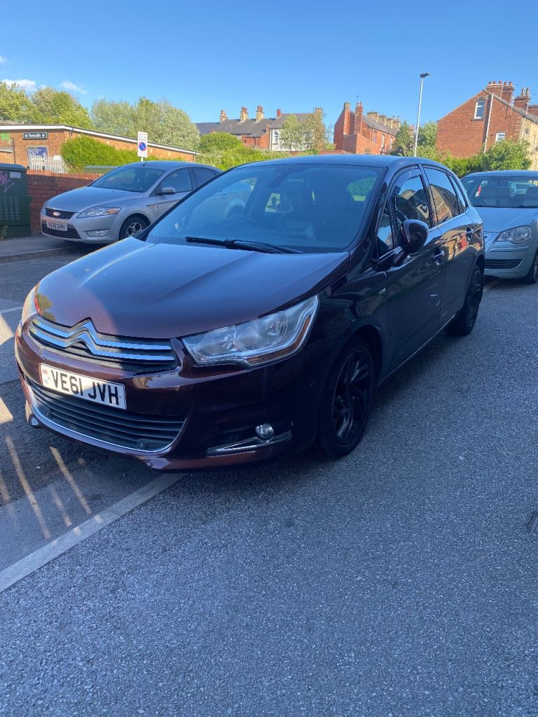 Citroen, C4, Hatchback, 2011, Manual, 1997 (cc), 5 doors