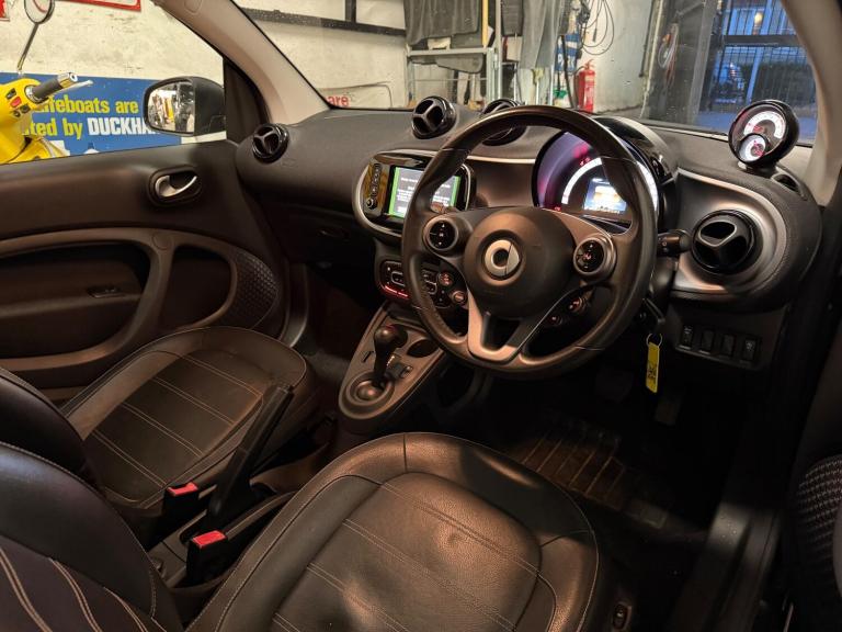 2017 smart fortwo 1.0 Prime Premium 2dr Auto COUPE PETROL Automatic