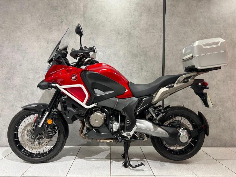 68/2019 Honda VFR1200X Crosstourer - 10232 miles