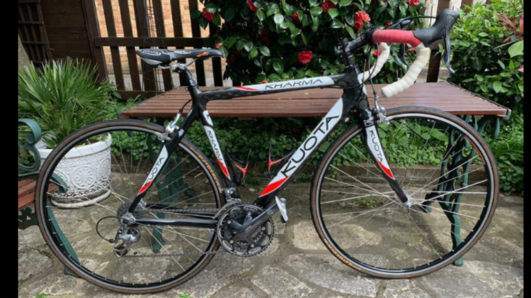 Kuota Kharma Carbon Fibre Road Bike -Size Medium