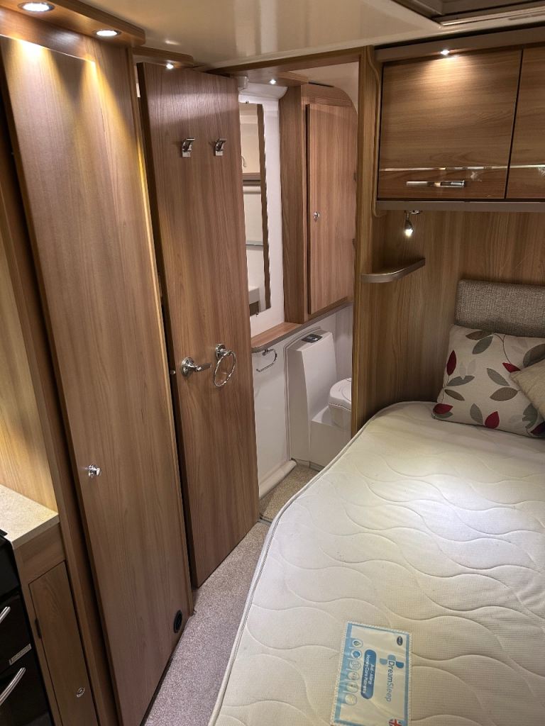 Fixed Bed Bailey Pegasus Modena. 