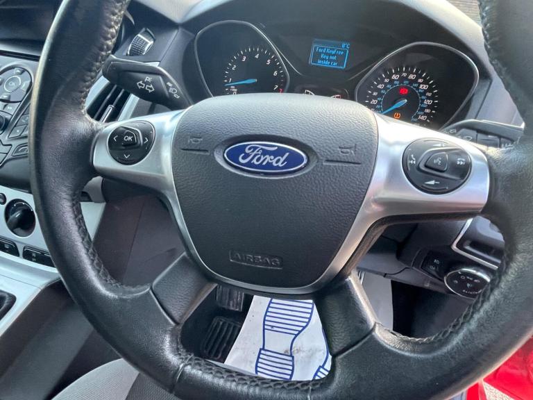  Ford Focus 1.0T EcoBoost Zetec S Euro 5 (s/s) 5dr Petrol Manual