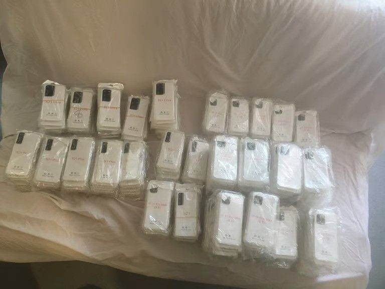 Job Lot Brand New 500 Iphone Cases + Samsung Mobile Phone Cases Different Types 10p each!