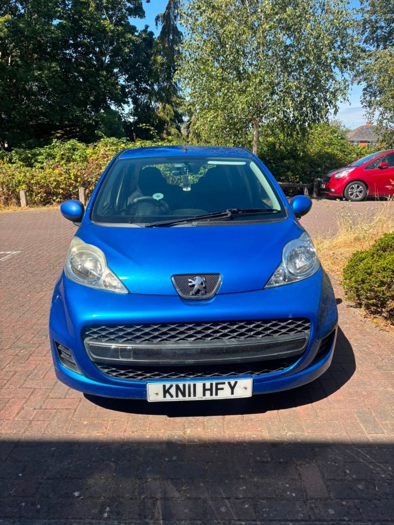 Peugeot, 107, Hatchback, 2011, Manual, 998 (cc), 5 doors