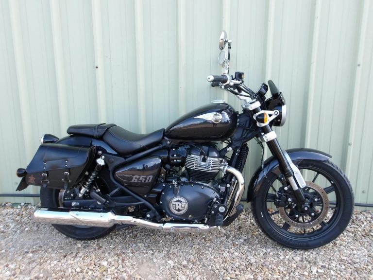 Royal Enfield Super Meteor 650 2023, 1 Owner From New * UK Delivery *