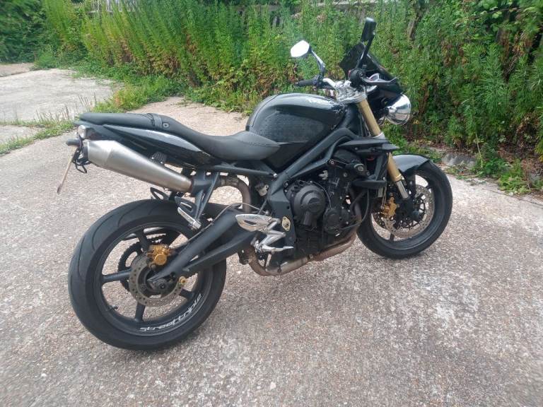 Triumph, STREET, 2008, 675 (cc)