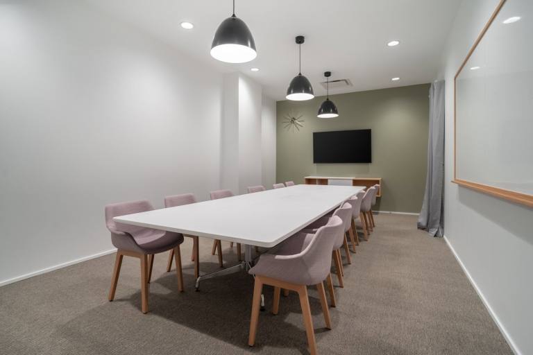 London - TW11 0JR \ Flexible Office Space for Up to 10 Workstations - Move In Today
