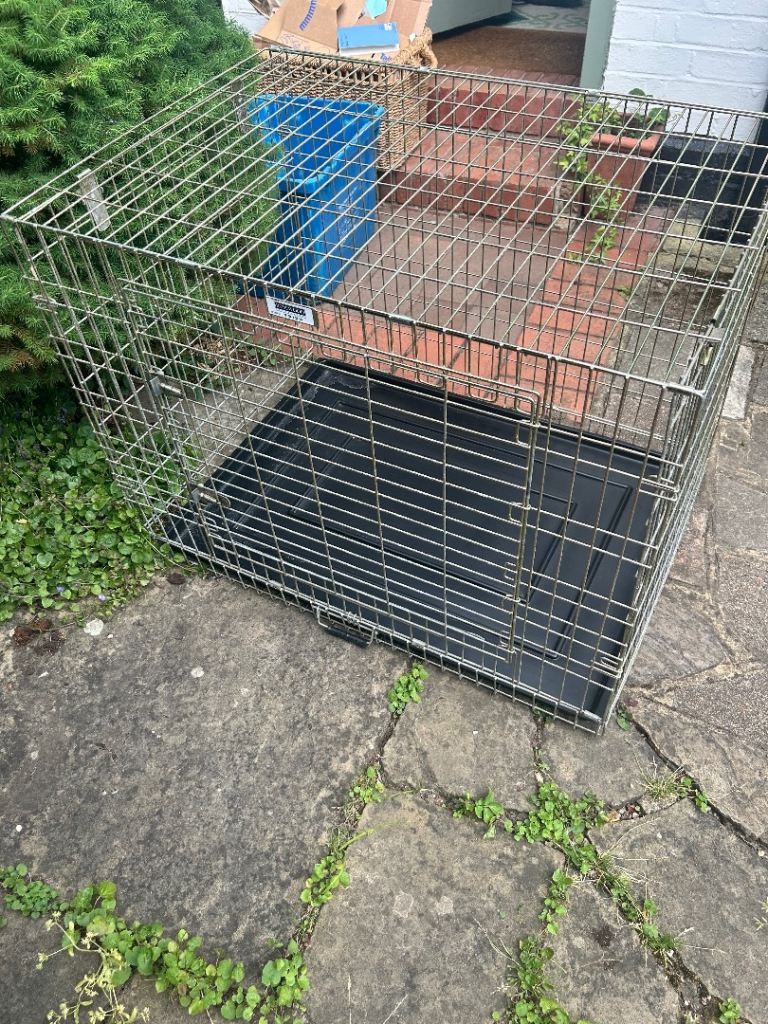 Dog crate