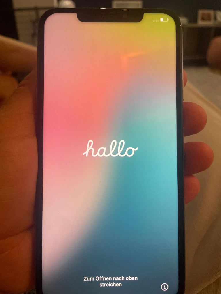Apple iPhone XS Max -Pink Good Condition