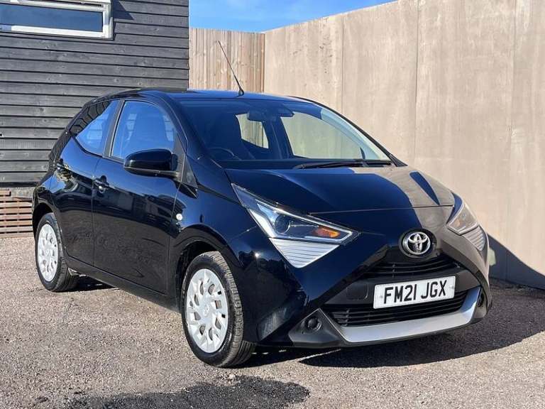 2021 Toyota AYGO 1.0 VVT-i X-Play TSS 5dr HATCHBACK PETROL Manual