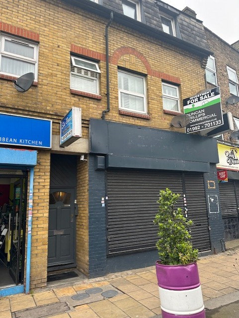 2 Bedroom Purpose Built First Floor Flat Ready To Move In Station Road, Walthamstow (E17 8AA) 