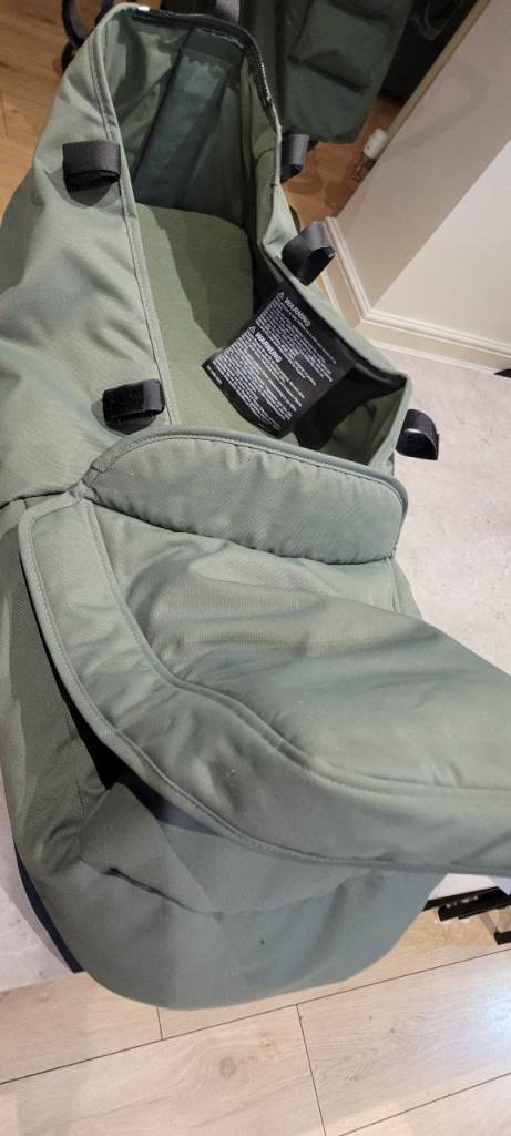 Bugaboo Donkey 5 Forest Green Double Stroller & Maxi-Cosi i-Size Car Seat Travel System Bundle