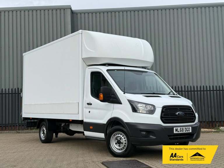 2018 Ford Transit 2.0 350 EcoBlue Luton 3dr Diesel Manual RWD L4 Euro 6 (170 ps) Luton Diesel Manual