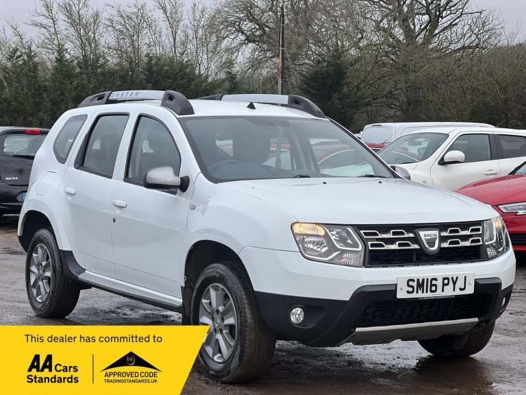 2016 Dacia Duster 1.2 TCe 125 Laureate 5dr HATCHBACK PETROL Manual