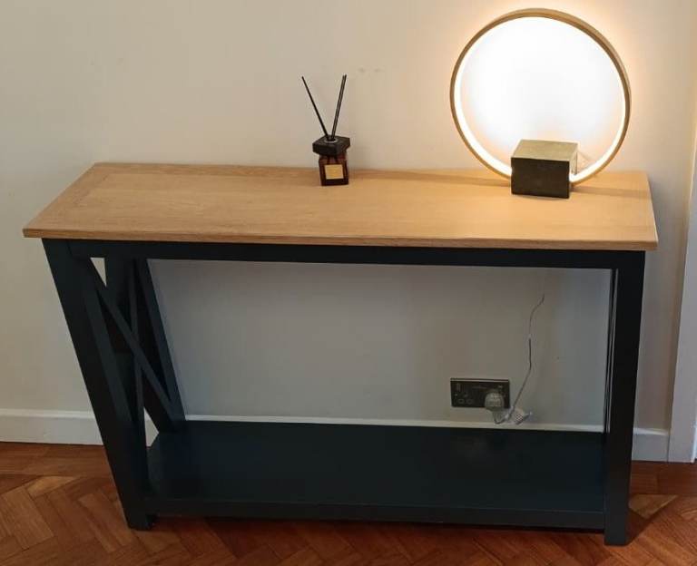 Cotswold Company Matching Console Table and Shoe Storage Bench  – Good Condition