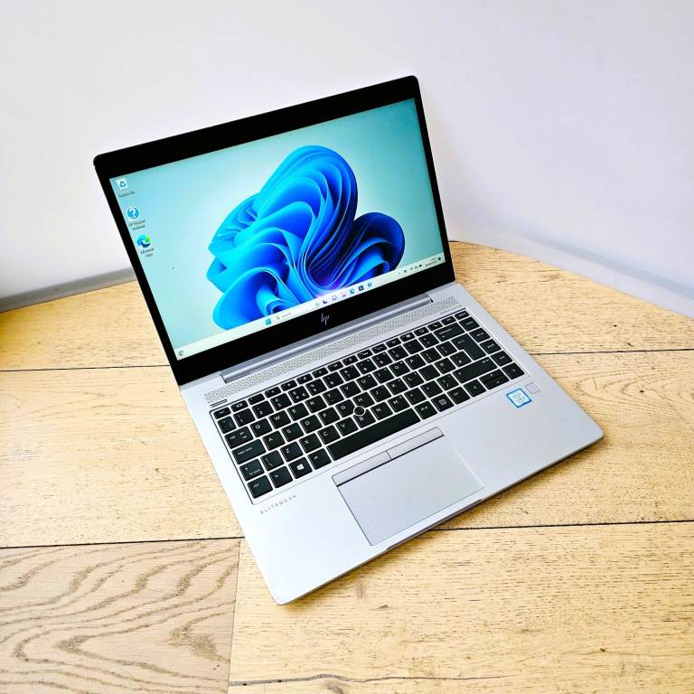 HP EliteBook 830 G6 i5 8265U 16GB DDR4 256GB SSD Wifi 6 Laptop / UltraBook