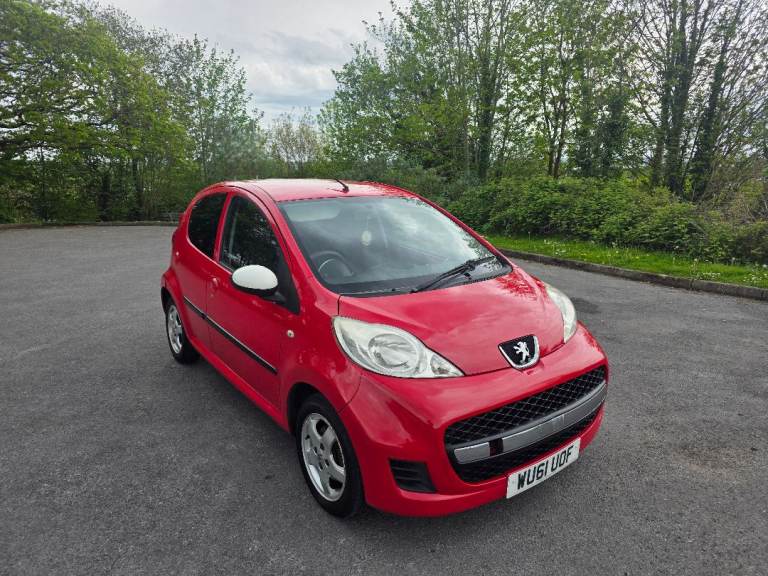 2011-61 Peugeot 107 Sportium Limited Edition 1.0 Petrol 