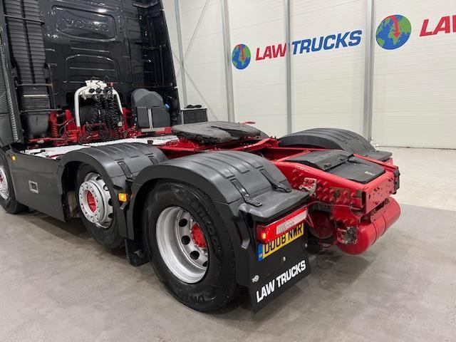 Volvo FH 500 GTXL 6x2 Midlift Tractor Unit