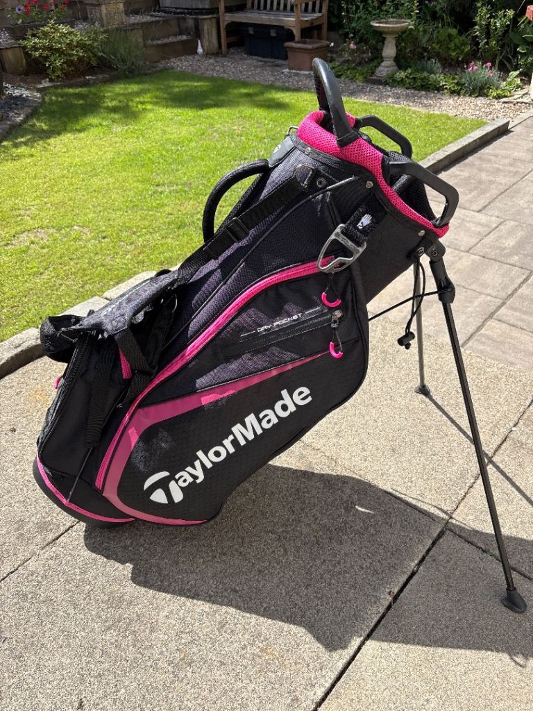 TaylorMade Golf Stand Bag – Black and Pink, Good Condition
