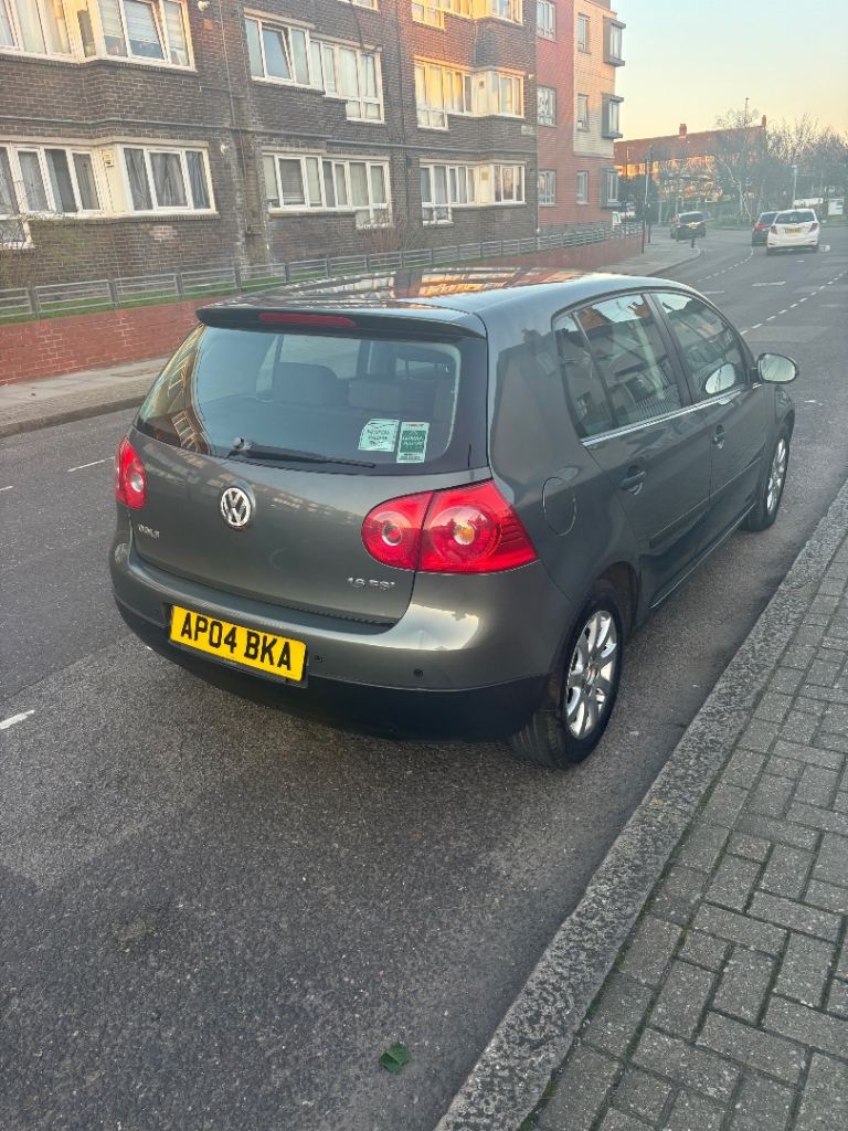 Volkswagen Golf 1.6 Petrol Automatic
