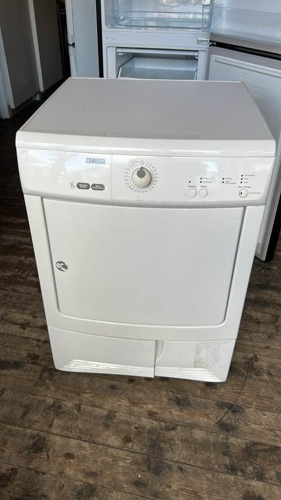 Zanussi condenser Tumble Dryer – White, Good Condition