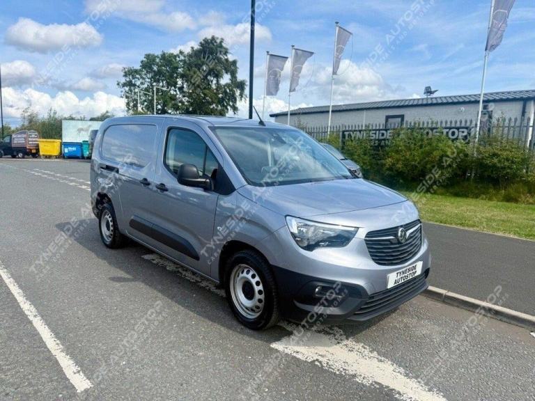 2022 22 VAUXHALL COMBO 1.5 TURBO D 2300 DYNAMIC PANEL VAN 6DR DIESEL MANUAL L2 H