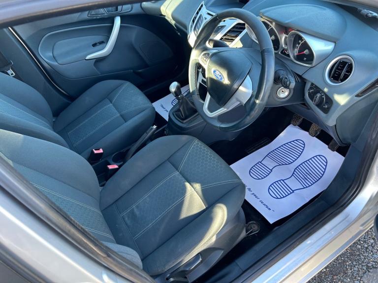 2009 Ford Fiesta 1.4 Zetec 5dr HATCHBACK Petrol Manual