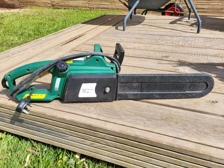 Electric corded chainsaw 