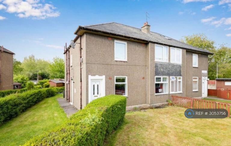 2 bedroom flat in Colinton Mains, Edinburgh, EH13 (2 bed) (#3053756)